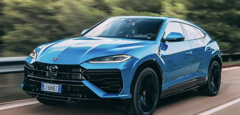 Lamborghini Urus hire